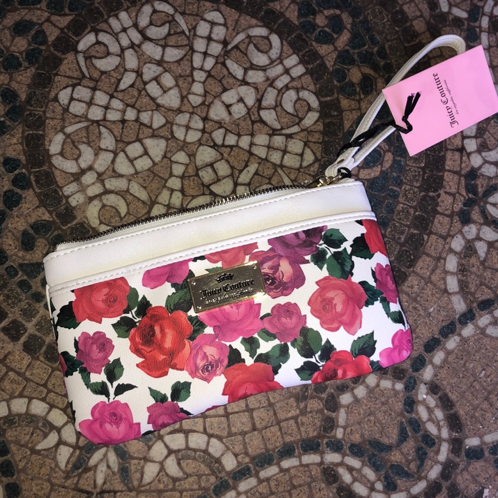Juicy couture wristlet